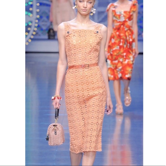 Nwt Dolce & Gabbana coral eyelet shift dress 38 - Picture 6 of 12